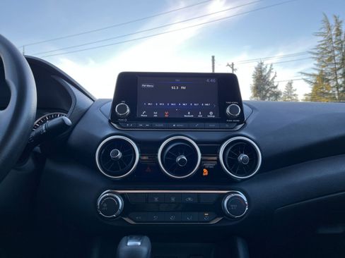 Used 2025 Nissan Sentra S image 20