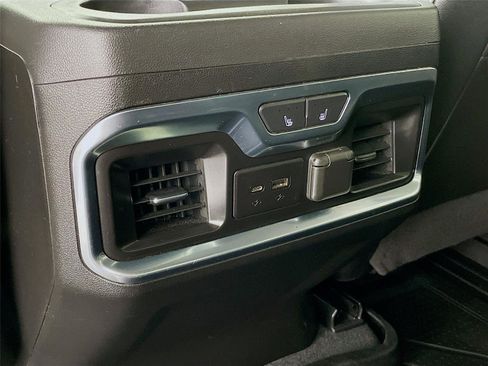 Used 2021 Chevrolet Silverado 2500 LTZ w/ LTZ Plus Package image 27