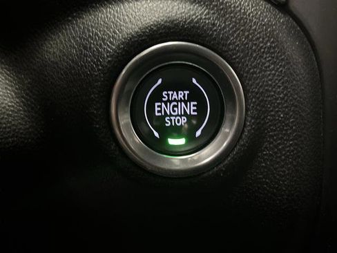 Used 2019 Chevrolet Silverado 1500 LT w/ All-Star Edition image 21