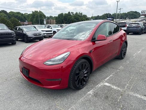 Used 2022 Tesla Model Y Performance AWD/4WD image 1