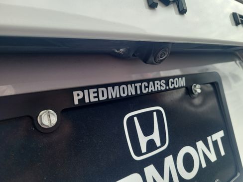 Used 2025 Toyota Camry LE FWD image 10