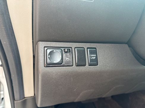 Used 2011 Nissan Frontier PRO-4X w/ Pro-4x Luxury Pkg AWD/4WD image 33