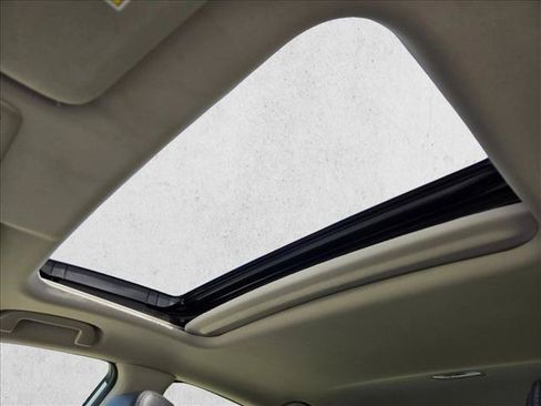 Used 2019 Honda Civic EX-L image 15