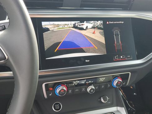 New 2025 Audi Q3 2.0T Premium image 29