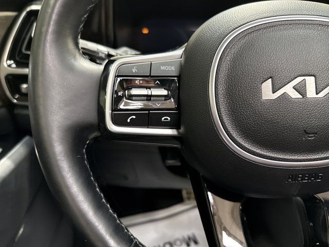 Used 2023 Kia Sorento SX Prestige AWD/4WD image 17