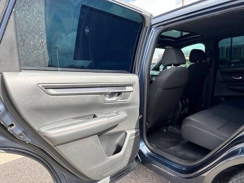 Used 2025 Honda CR-V Sport image 29