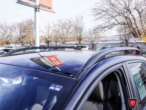 Used 2022 Subaru Crosstrek 2.0i Premium w/ Popular Package #3 image 10