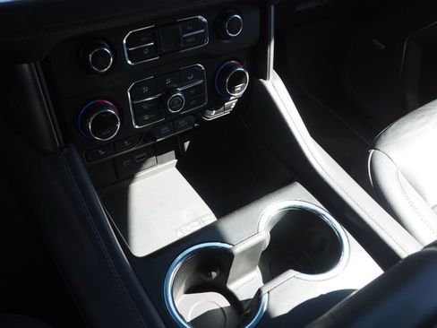 Used 2024 Chevrolet Tahoe LT image 23