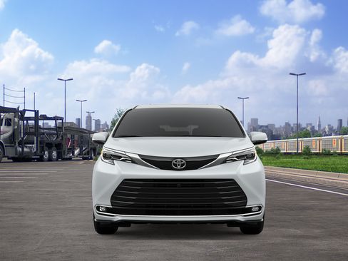 New 2026 Toyota Sienna Platinum AWD/4WD image 2