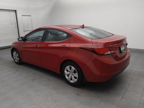 Used 2016 Hyundai Elantra SE FWD image 3