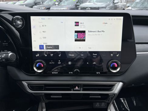 Used 2025 Lexus RX 350 Premium image 18