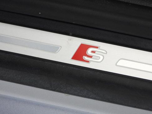 Used 2021 Audi Q8 Prestige image 55