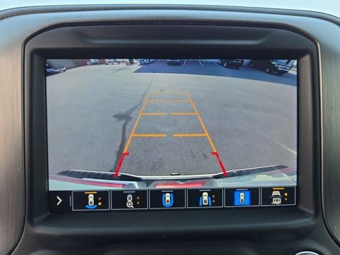 Used 2022 GMC Sierra 2500 Denali image 24