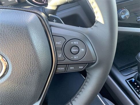 Used 2021 Toyota Camry SE image 28