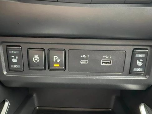 Used 2023 Nissan Frontier SV w/ SV Convenience Package AWD/4WD image 26
