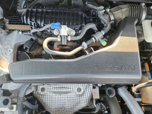 Used 2014 Nissan Rogue SV AWD/4WD image 24