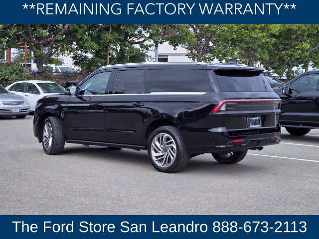 Used 2025 Lincoln Navigator L Reserve AWD/4WD image 5