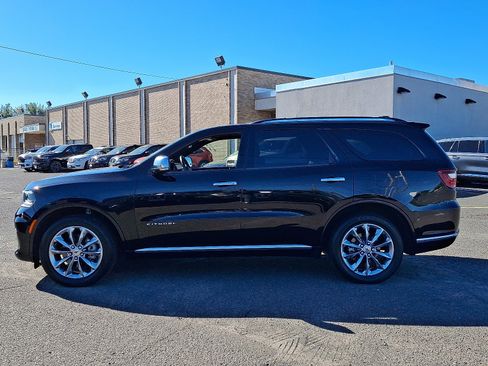 Used 2023 Dodge Durango Citadel image 4