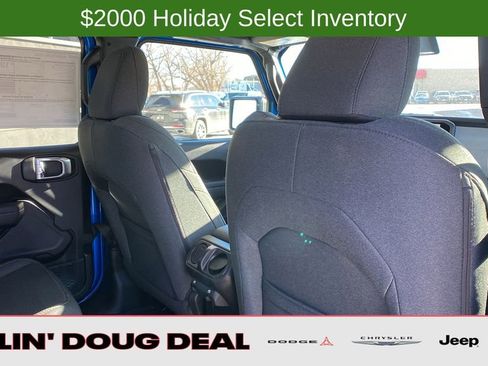 New 2025 Jeep Gladiator Willys image 35