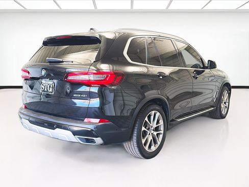 Used 2022 BMW X5 sDrive40i w/ Parking Assistance Package image 4