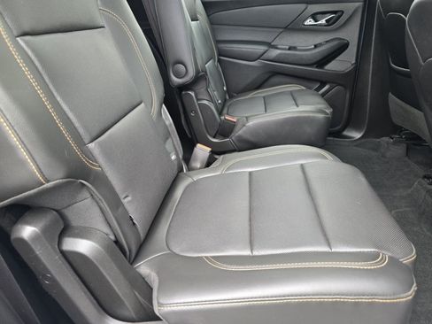 Used 2021 Chevrolet Traverse Premier w/ Redline Edition AWD/4WD image 21