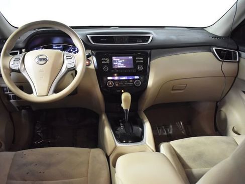 Used 2014 Nissan Rogue SV AWD/4WD image 25