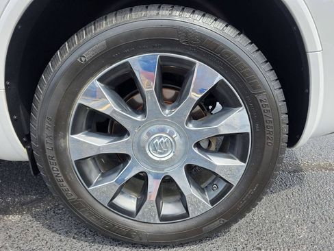 Used 2017 Buick Enclave Leather w/ Enclave Sport Touring Edition FWD image 31
