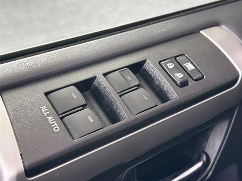 Used 2024 Toyota 4Runner SR5 Premium image 26