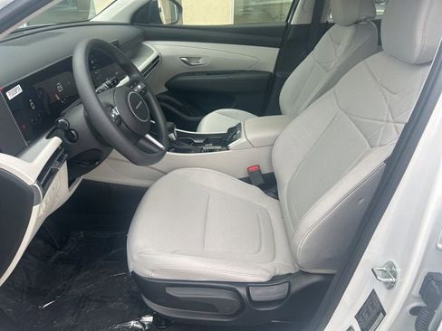 New 2026 Hyundai Tucson SE image 15