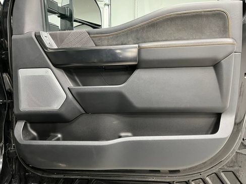 Used 2024 Ford F350 Platinum w/ Tremor Off-Road Package AWD/4WD image 55
