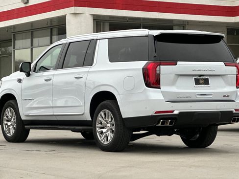 New 2026 GMC Yukon XL Denali image 4