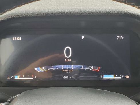 Used 2021 Jeep Grand Cherokee L Laredo w/ Luxury Tech Group I image 12