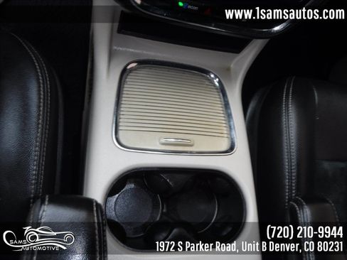 Used 2018 Dodge Grand Caravan SXT FWD image 13
