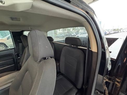 Used 2016 Chevrolet Colorado LT image 21