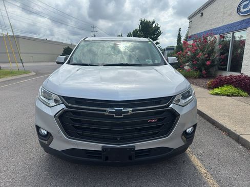 Used 2021 Chevrolet Traverse RS AWD/4WD image 9