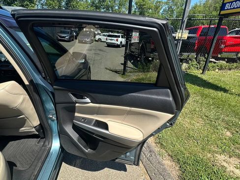 Used 2015 Honda Crosstour EX-L image 30