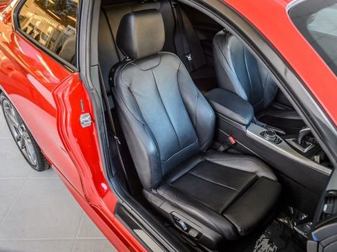 Used 2016 BMW M235i Coupe image 39