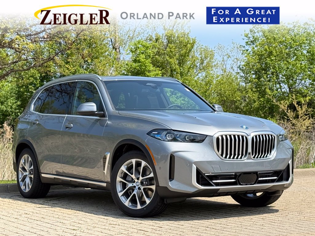 Used 2026 BMW X5 xDrive50e w/ Climate Comfort Package AWD/4WD image 1