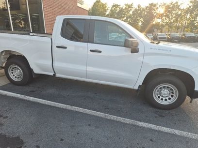 Certified 2025 Chevrolet Silverado 1500 W/T w/ WT Value Package