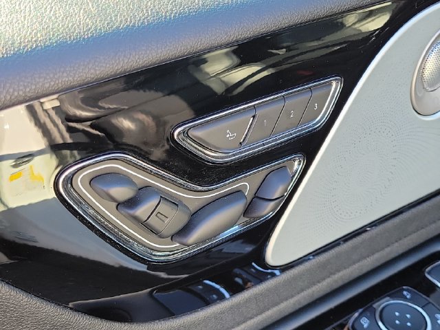 Used 2025 Lincoln Aviator Reserve w/ Equipment Group 201A AWD/4WD image 10