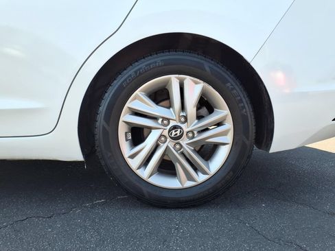 Used 2019 Hyundai Elantra SEL w/ Cargo Package FWD image 19
