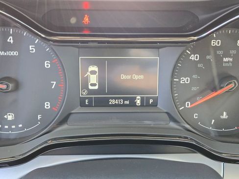 Used 2024 Chevrolet Trax LS w/ LS Convenience Package FWD image 23