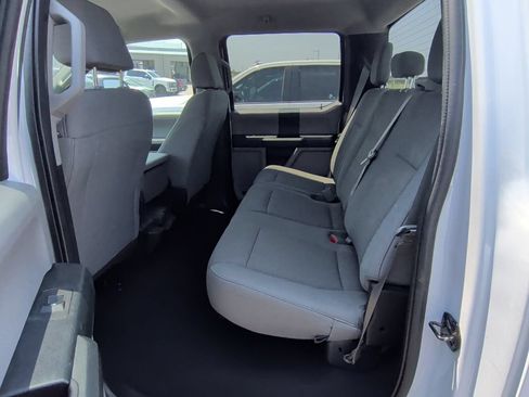 Used 2019 Ford F250 XL w/ STX Appearance Package AWD/4WD image 11