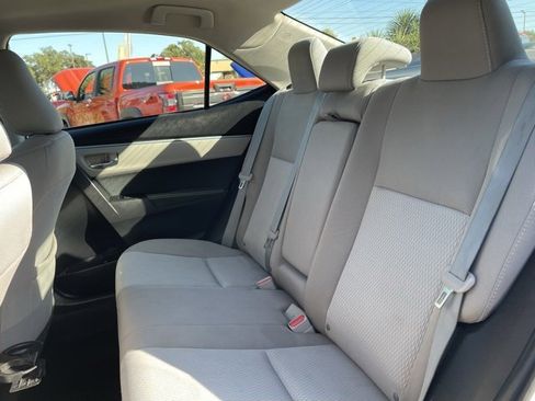 Used 2016 Toyota Corolla LE image 10