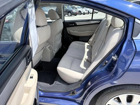 Used 2017 Subaru Legacy 2.5i Premium AWD/4WD image 12