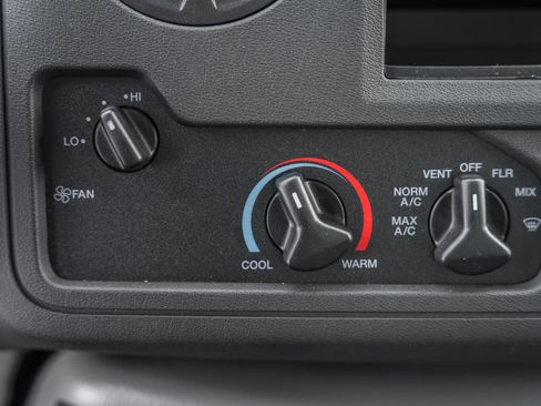 New 2026 Ford E-350 and Econoline 350 Super Duty w/ Power Equipment Group image 30