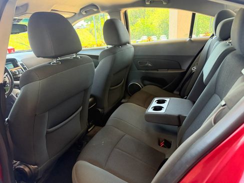 Used 2011 Chevrolet Cruze LT image 19