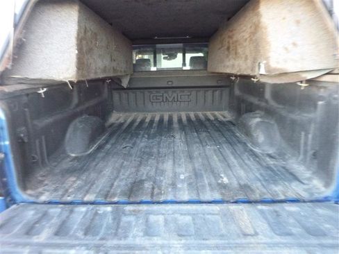 Used 2017 GMC Sierra 2500 SLT image 25