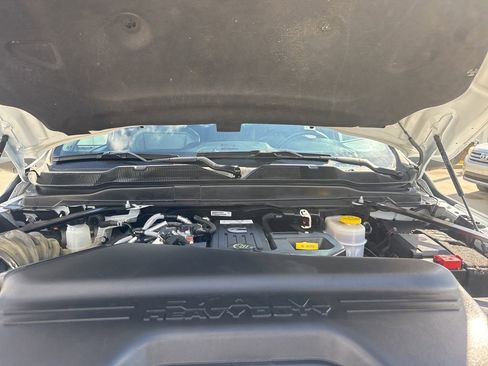 Used 2025 RAM 3500 Tradesman image 33