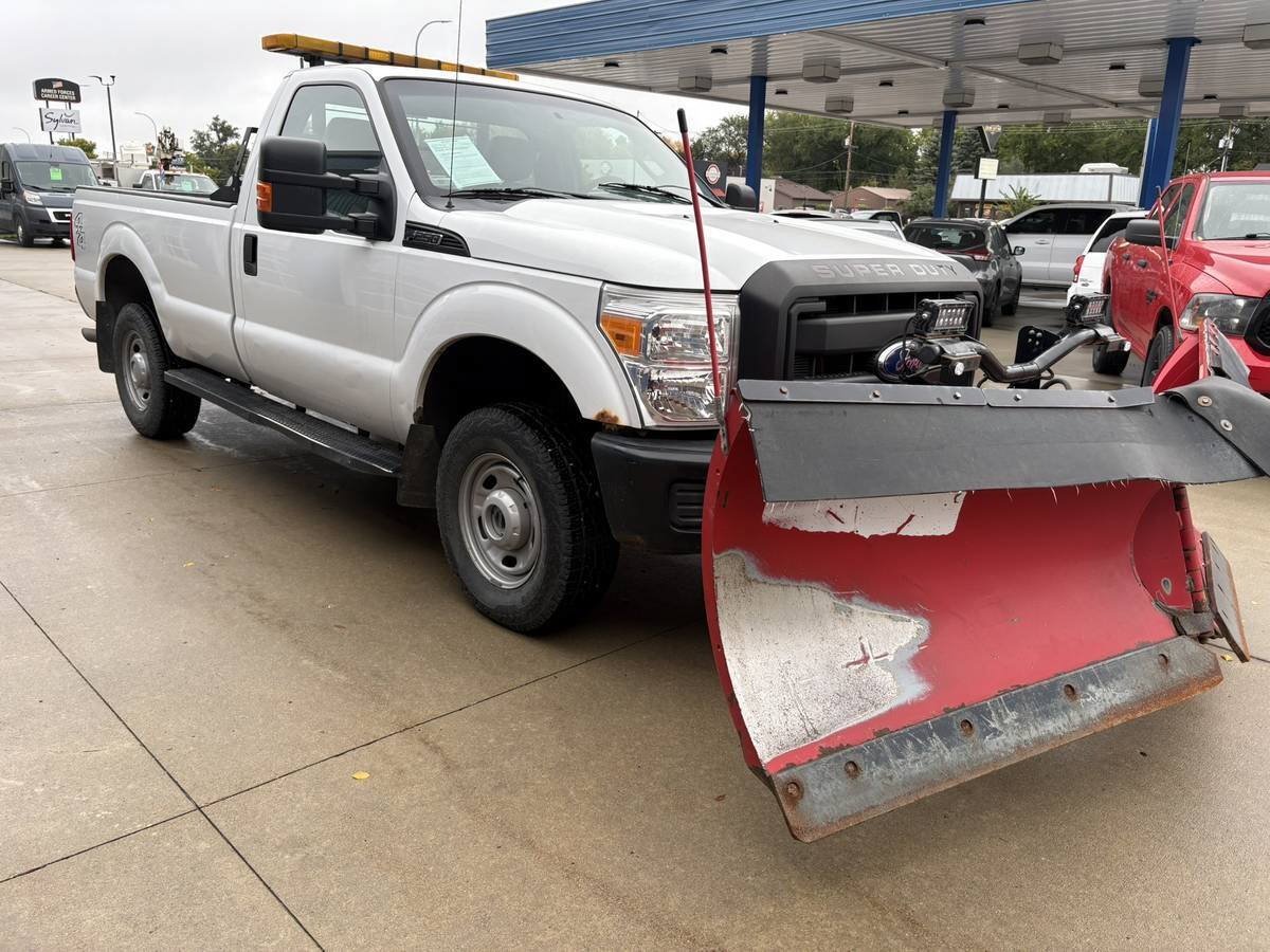 Used 2011 Ford F250 XL w/ PWR Equipment Group AWD/4WD image 4